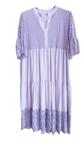Vestido largo de manga corta con encajes