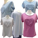 Camiseta manga corta, holgada, con corazón de bordados en relieve 