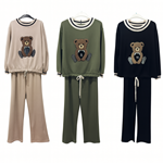 Conjunto de chandal para mujer con bordado de Osito