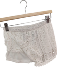 Short punto croché caladito blanco roto