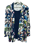 Conjunto versatil de blusa tipo chaqueta y pantalon
