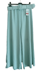Pantalon tipo palazzo con cinturon a juego
