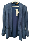 Chaqueta blazer veraniega, abotonada y con bolsillos