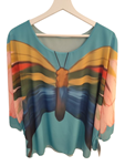 Blusa sedosa manga mariposa, estampado con mariposa