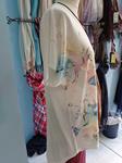 Blusón con mariposas en tallas grandes u oversize