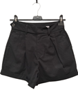 Short con bolsillos