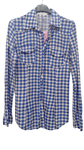 Camisa de cuadros blancos y azules