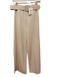 Pantalon liso con cinturon