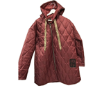Abrigo acolchado con capucha color burdeos