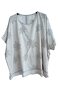 Blusa manga corta, cuello redondo, amplia
