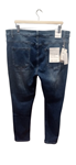 Pantalones vaqueros con rotos.