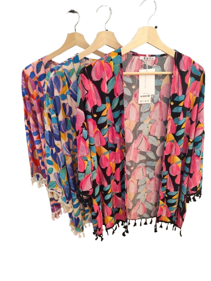 Kimono chaqueta verano estampada con borlitas
