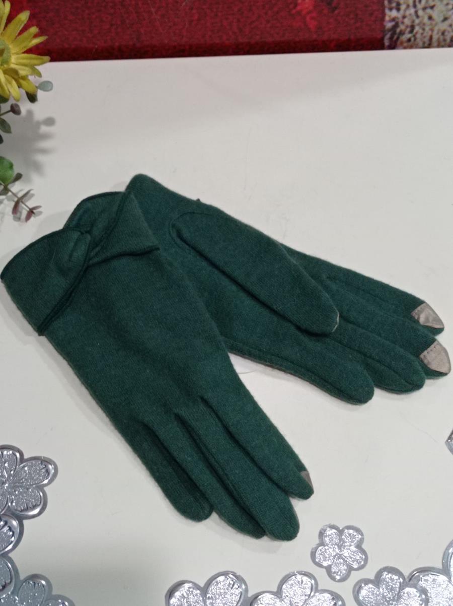 Guantes cálidos, de punto, con lazada  ribeteado