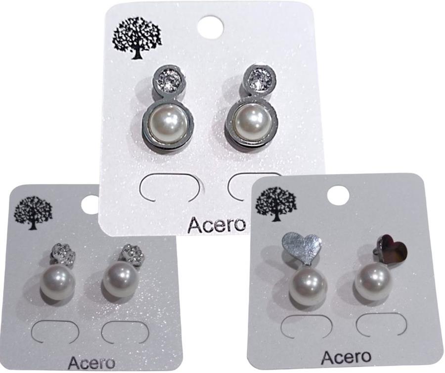 Pendientes con perla colgando, contraste plateado