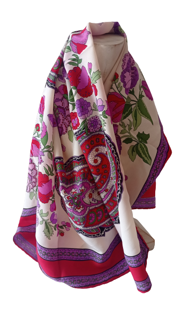 Pañuelo estampado flores y paisley
