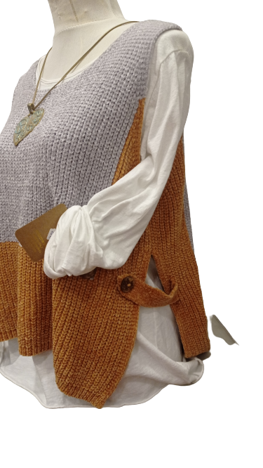 Chaleco doble color marron y gris