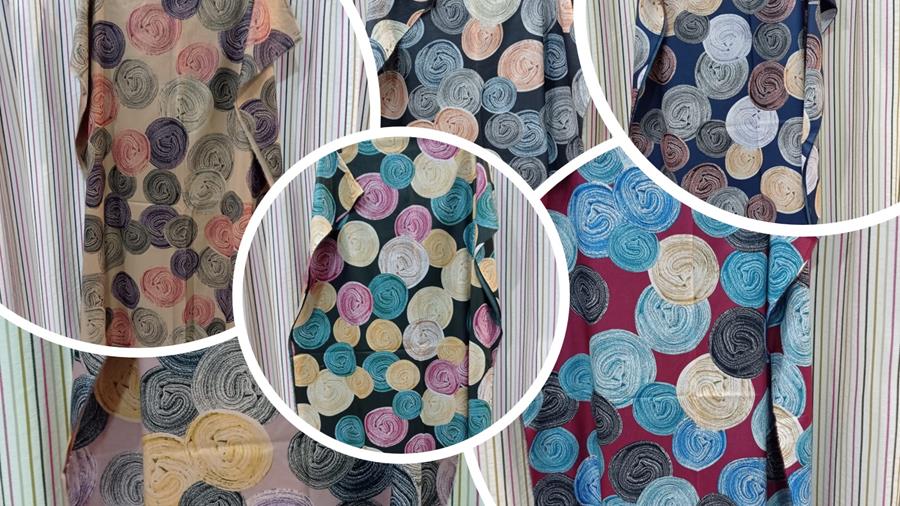 Pashmina cálida, estampada con espirales sobre fondo liso