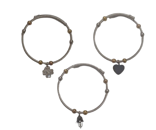 Pulsera de acero, circunferencia rígida