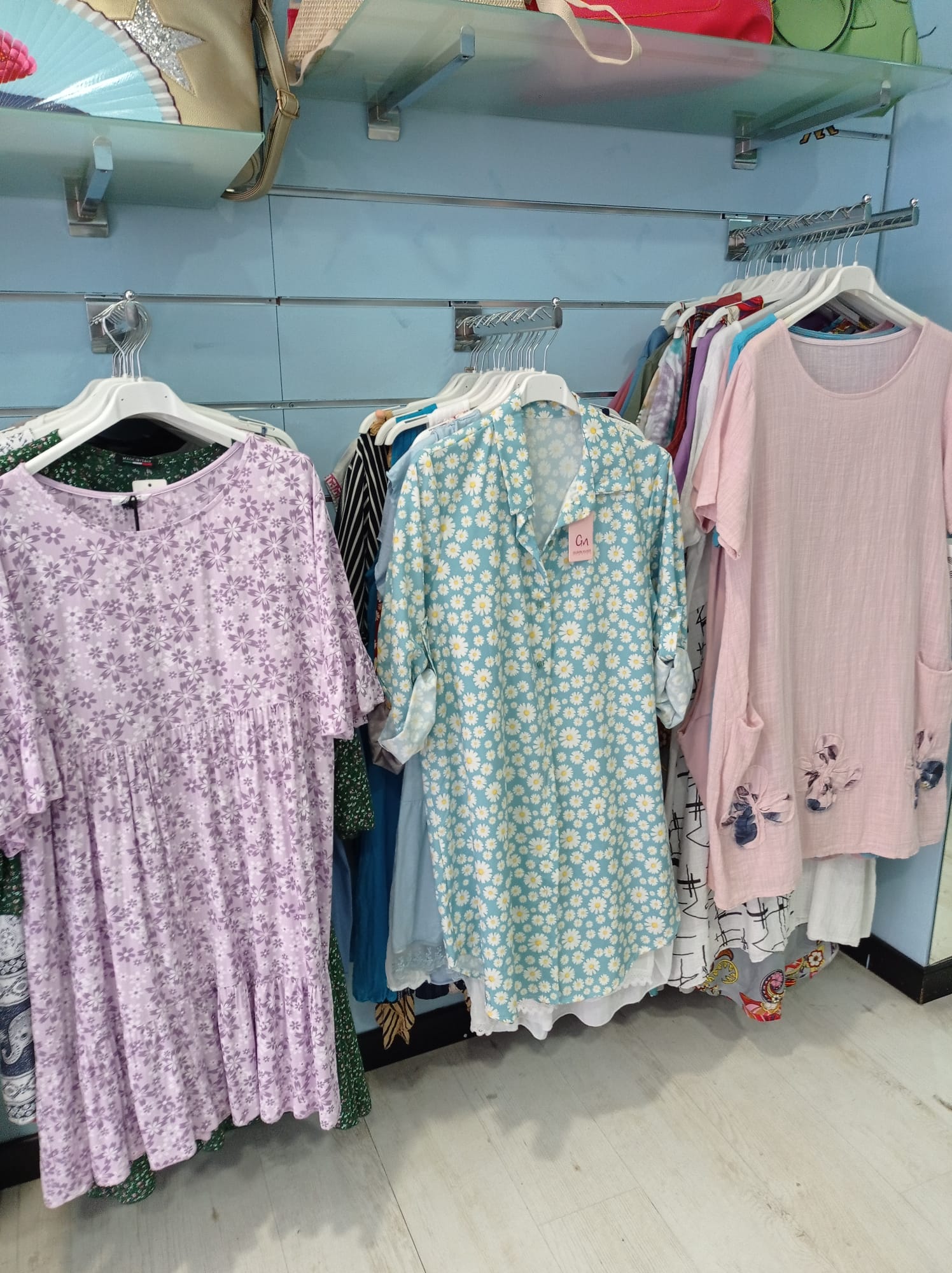 Vestidos para tallas grandes. de estilo casual, cómodos y elegantes, para que te sientas distinta y cómoda, sin importar tu talla.
