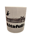 Taza souvenir de Altafulla. Bruja sobrevolando Altafulla | 15-83T-015-87-990 | Ropa y complementos para todas, tallas grandes, moda casual, elegante y cómoda.