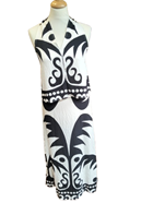 Blusa anudada al cuello estampado blanco y negro | 49-3-104-3-1590 | Ropa y complementos para todas, tallas grandes, moda casual, elegante y cómoda.