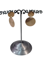 Pendientes "Doble círculo troquelado" | 108385 | Ropa y complementos para todas, tallas grandes, moda casual, elegante y cómoda.