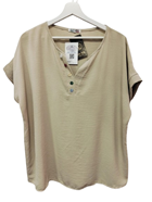 Camiseta Manga corta Botones | 55-3-081-1-1690 | Ropa y complementos para todas, tallas grandes, moda casual, elegante y cómoda.