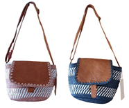 Bolso de rafia, capazo bicolor, en bandolera | 88-18-015-16-2590 | Ropa y complementos para todas, tallas grandes, moda casual, elegante y cómoda.