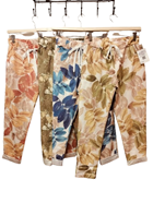 Pantalon elastico estampado de Hojas | 75-7-044-1-2290 | Ropa y complementos para todas, tallas grandes, moda casual, elegante y cómoda.