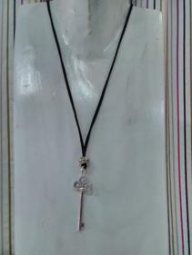 Colgante de plata "Llave flor" | 008179 | Ropa y complementos para todas, tallas grandes, moda casual, elegante y cómoda.