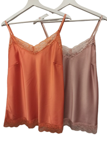 Lencera de tirante con puntillas | 30-5-007-1-1290 | Ropa y complementos para todas, tallas grandes, moda casual, elegante y cómoda.