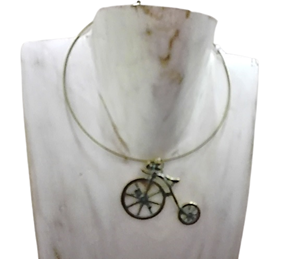 Gargantilla "Bicicleta" | 008205 | Ropa y complementos para todas, tallas grandes, moda casual, elegante y cómoda.