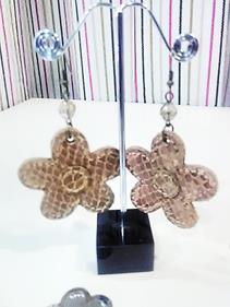 Pendientes "Flor-estrella" | 008247 | Ropa y complementos para todas, tallas grandes, moda casual, elegante y cómoda.