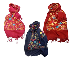 Bufanda amplia de Flores "Mantón" | 55-28-002-17-1690 | Ropa y complementos para todas, tallas grandes, moda casual, elegante y cómoda.