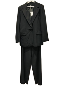 Conjunto de americana y pantalon negro | 234-66-013-43-6590 | Ropa y complementos para todas, tallas grandes, moda casual, elegante y cómoda.