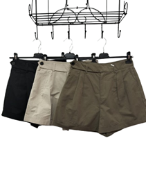 Pantalon corto con bolsillos "Elegance" | 70-11-014-3-2090 | Ropa y complementos para todas, tallas grandes, moda casual, elegante y cómoda.