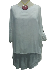 Blusón blanco roto con "marca agua" de flores | 452361 | Ropa y complementos para todas, tallas grandes, moda casual, elegante y cómoda.