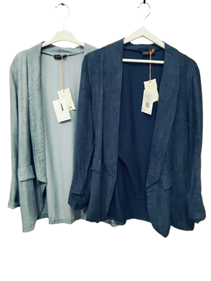 Chaqueta blazer fina de verano, con bolsillo y con botones | 80-16-046-78-2390 | Ropa y complementos para todas, tallas grandes, moda casual, elegante y cómoda.