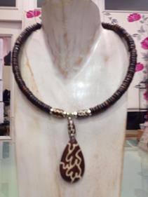 Collar gargantilla "Lagrima marrón" | 008176 | Ropa y complementos para todas, tallas grandes, moda casual, elegante y cómoda.