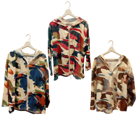 Chaqueta mujer con capucha "Manchas" | 90-16-016-33-2690 | Ropa y complementos para todas, tallas grandes, moda casual, elegante y cómoda.